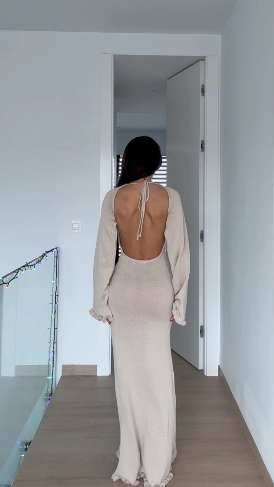 Elegant Knitted Maxi Dress with open Back