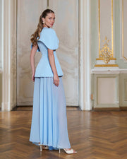 Elegante Dress with Chiffon Skirt and Cape