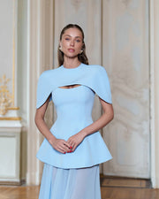 Elegante Dress with Chiffon Skirt and Cape