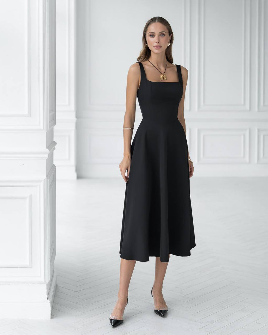 Sleeveless Elegante Midi Dress with Square Neck