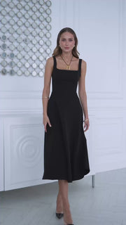 Sleeveless Elegante Midi Dress with Square Neck