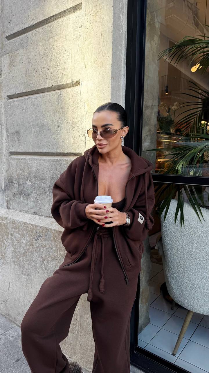 Relaxed Loungewear Set: Hoodie & Wide-Leg Pants