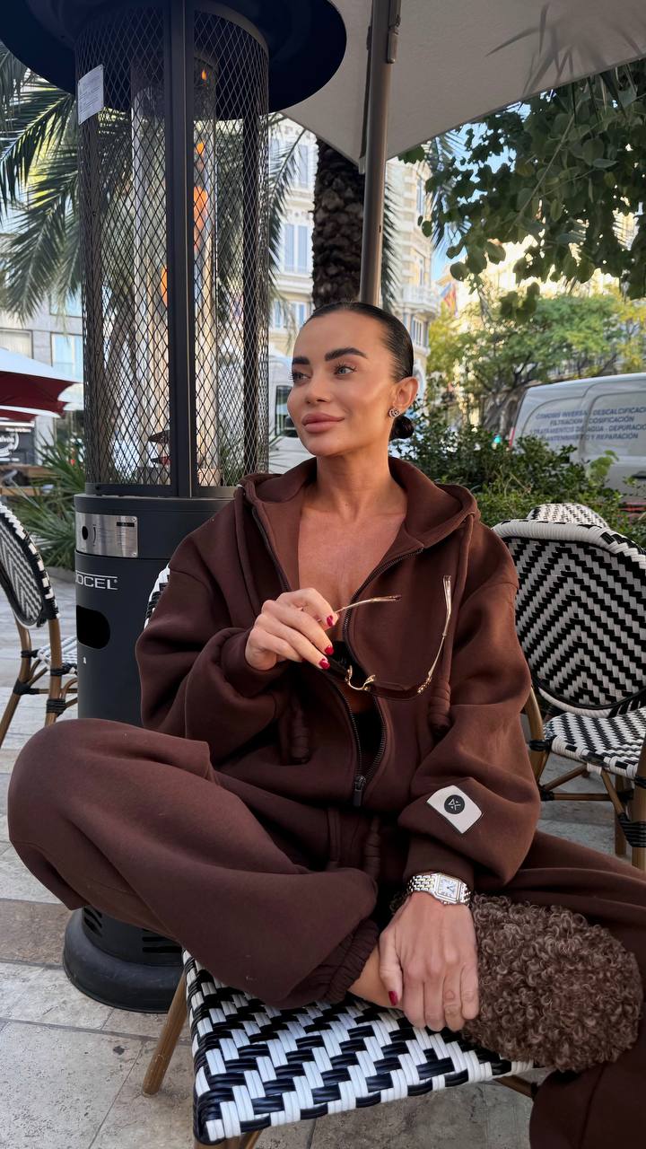 Relaxed Loungewear Set: Hoodie & Wide-Leg Pants