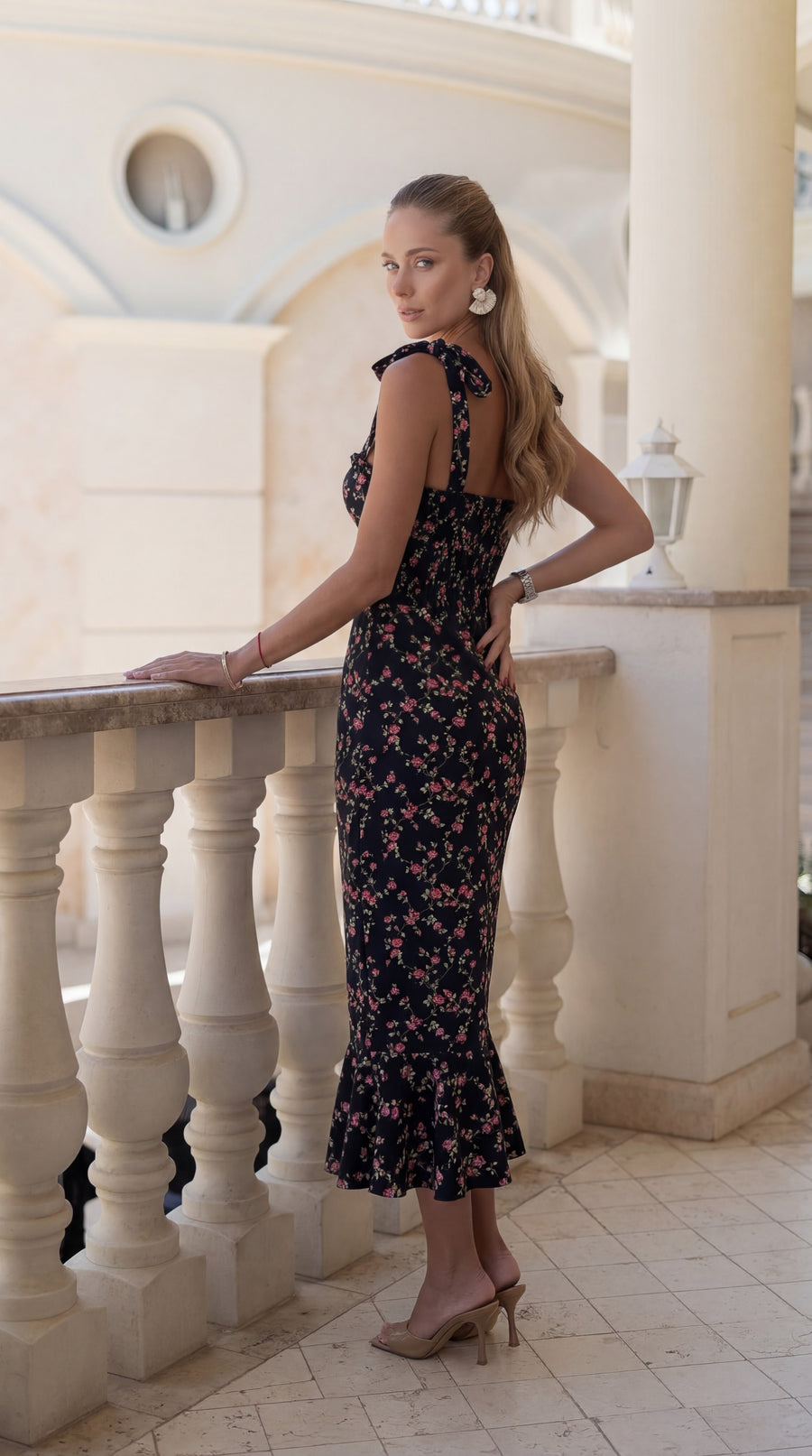 Elegante Summer MIDI Dress with Straps