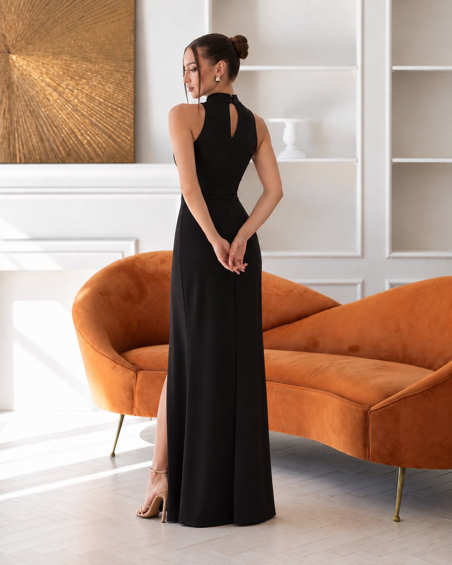 Maxikleid mit schwarzem Schlitz