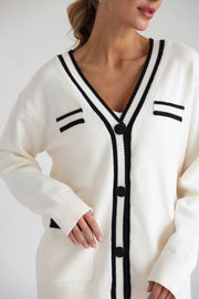 Oversized knitted cardigan with buttons