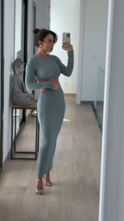 Knitted MIDI Dress with long Sleeves