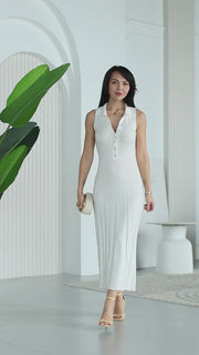 White Ribbed Knit Collar Midi Dress